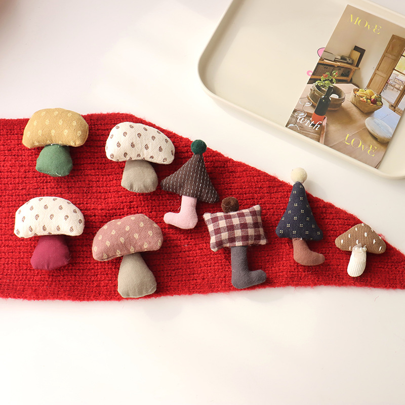 Cute Animal Fabric Brooch and  - Tuxedo Lapel Pin recension och pris